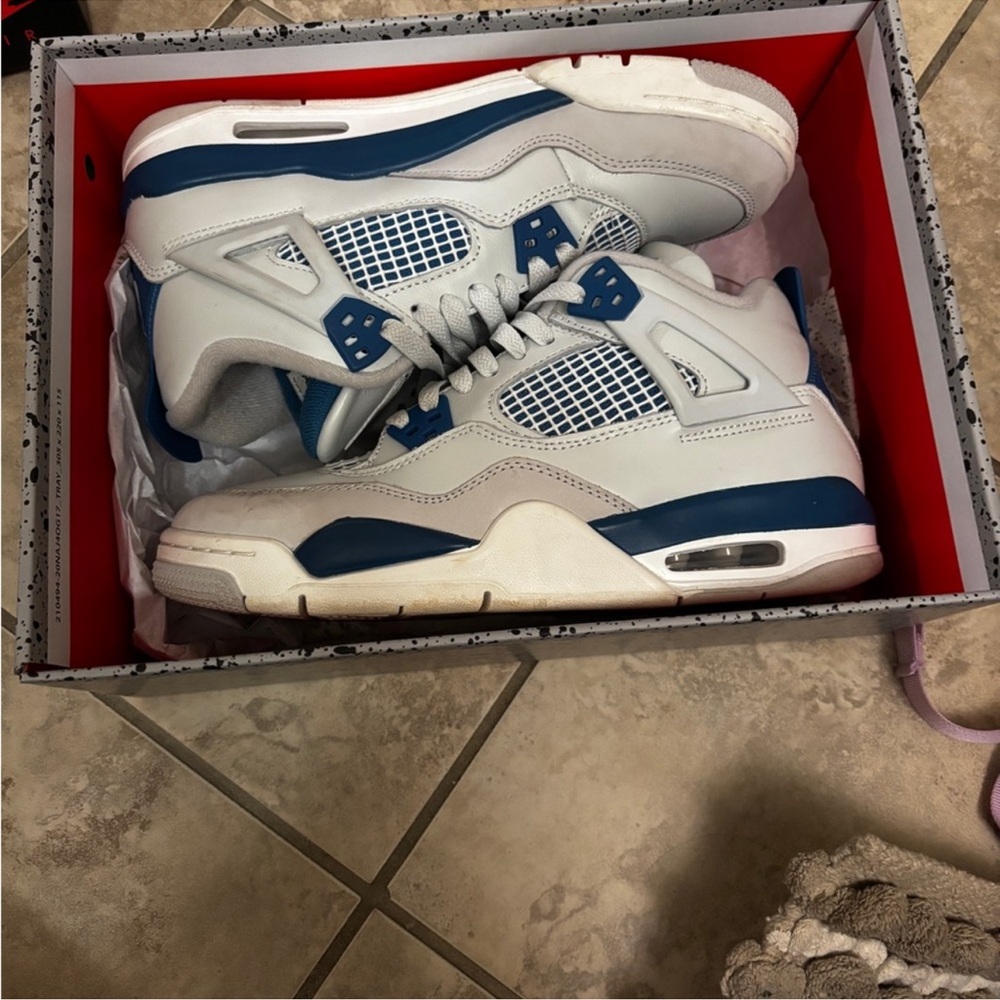 Jordan 4 Retro Military Blue (2024) GS